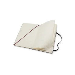 Moleskine Classic Notebook Large (13×21 cm), svart hård pärm – 240 rutade sidor