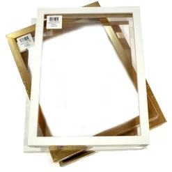 Ram F8 guld 38x46 cm