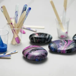 100 st. glasspinnar av bokträ, 11,5 cm långa – gör massor av glass i sommarvärmen!