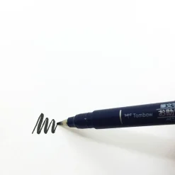 Tombow Brush Fudenosuke Hard Tip, hård penselspetspenna med rosa tusch